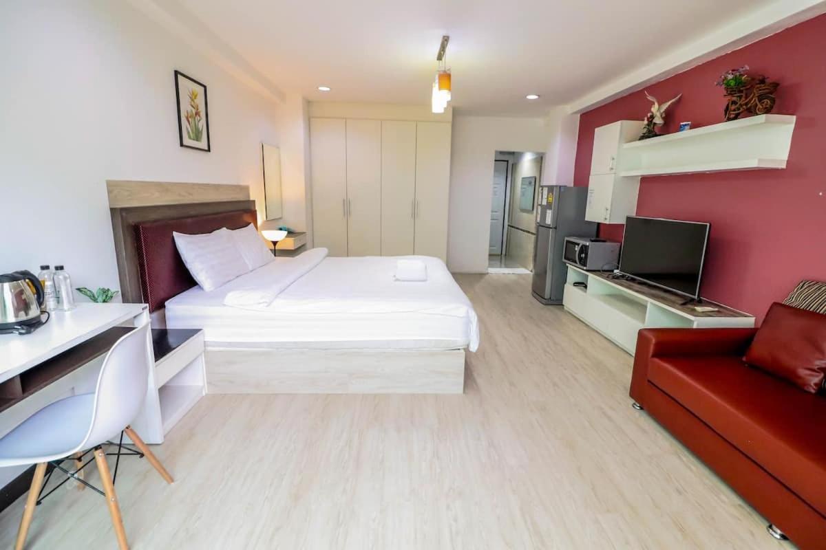 Baansabai Ramaiv Aparthotel Bangkok Exteriör bild