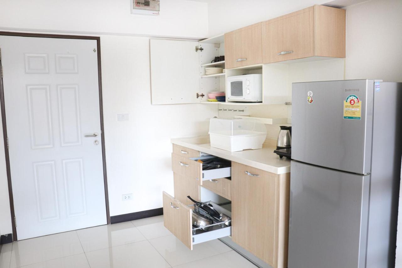 Baansabai Ramaiv Aparthotel Bangkok Exteriör bild