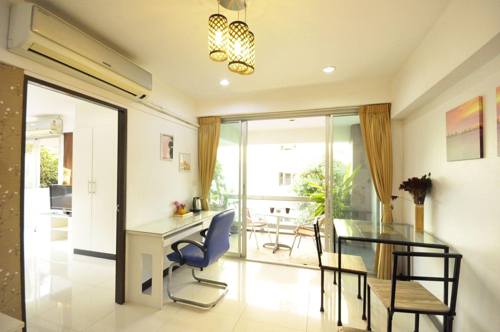 Baansabai Ramaiv Aparthotel Bangkok Exteriör bild
