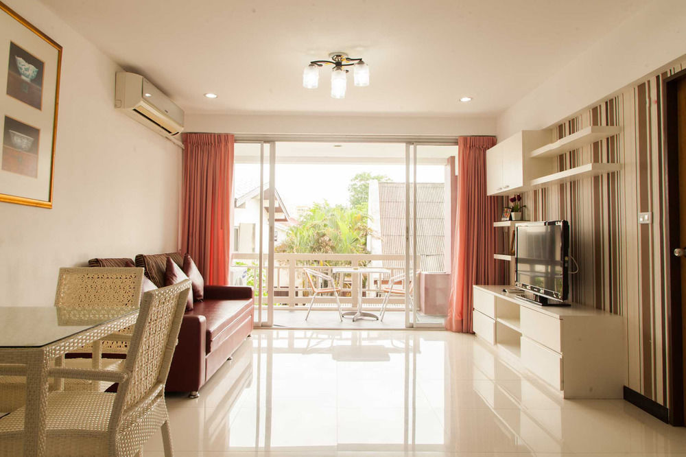 Baansabai Ramaiv Aparthotel Bangkok Exteriör bild
