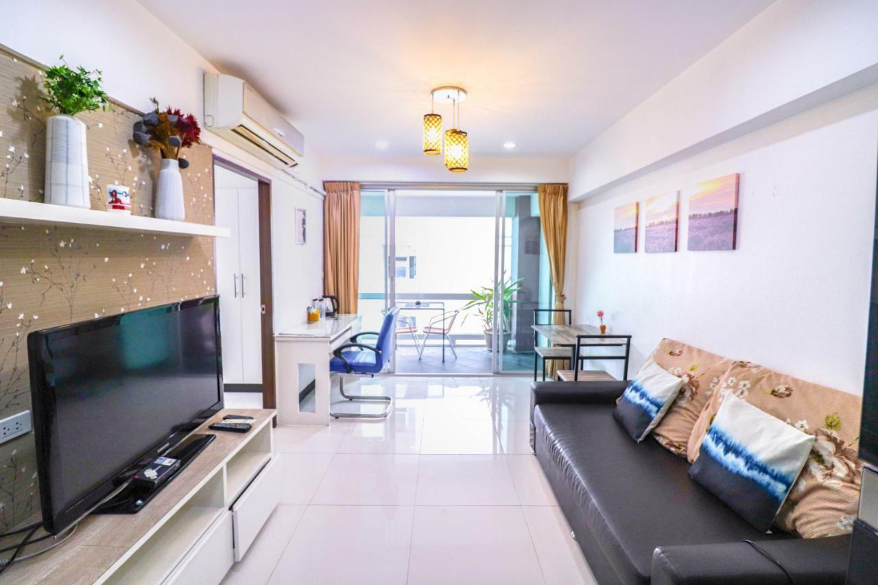 Baansabai Ramaiv Aparthotel Bangkok Rum bild
